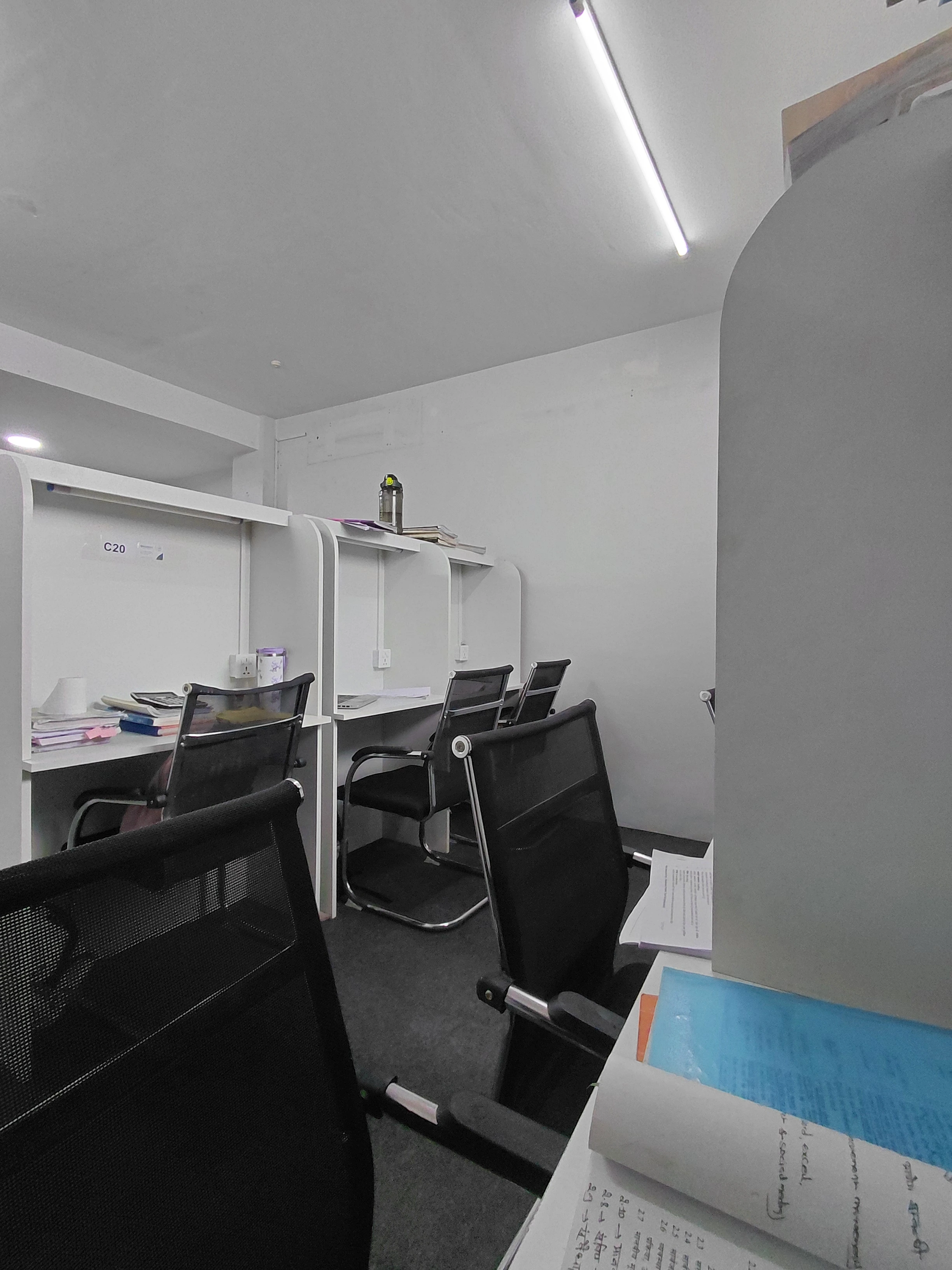 Shanvi Reading Room